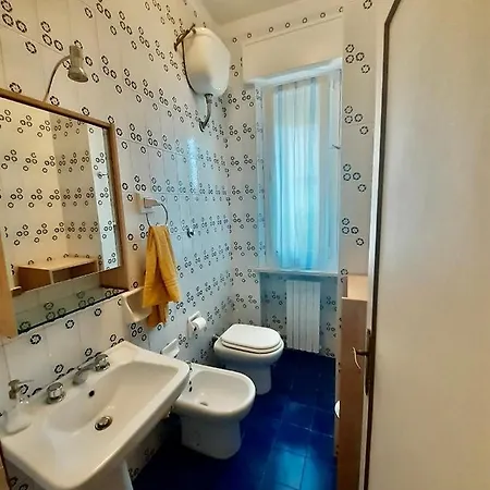 Lägenhet M306 - Marcelli, Trilocale Con Ampio Terrazzo, A 150 Metri Dal Mare