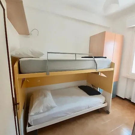 M306 - Marcelli, Trilocale Con Ampio Terrazzo, A 150 Metri Dal Mare